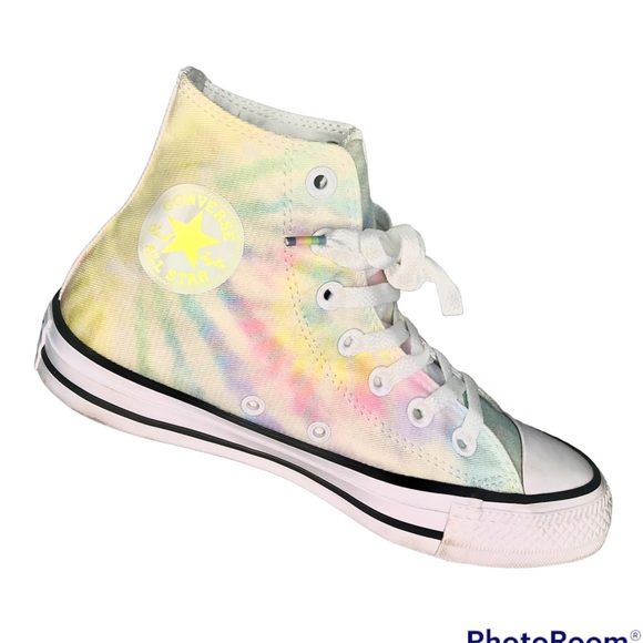 Converse Shoes - SOLD! Converse ⭐️ Light Rainbow 🌈 Size 6